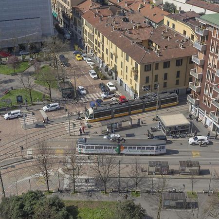 Skyline View Biancamano 1 Bdr With Balcony By Rentopolis Milano Eksteriør billede
